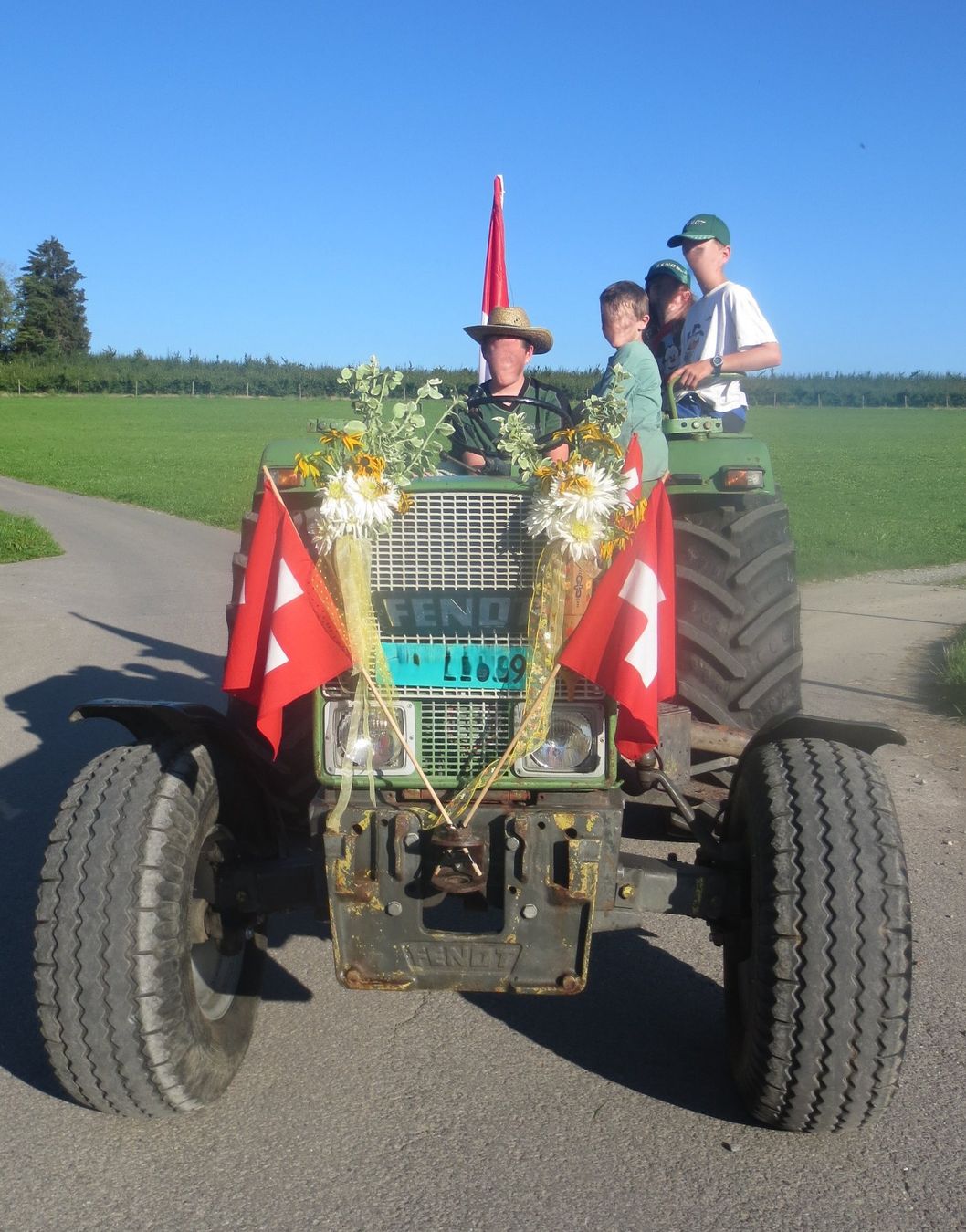 Traktoren: Fendt Farmer 103 S – Gebraucht aus Niederbüren von e.bgruetter 8