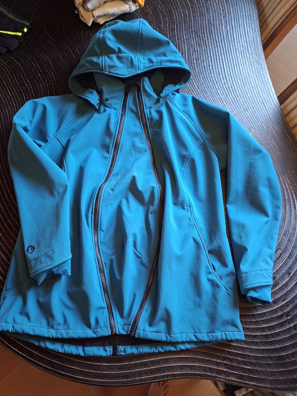 Mamalila Jacken: Mamalila Jacke Grösse L Farbe Türkis – Gebraucht aus Russikon von Eichhalde