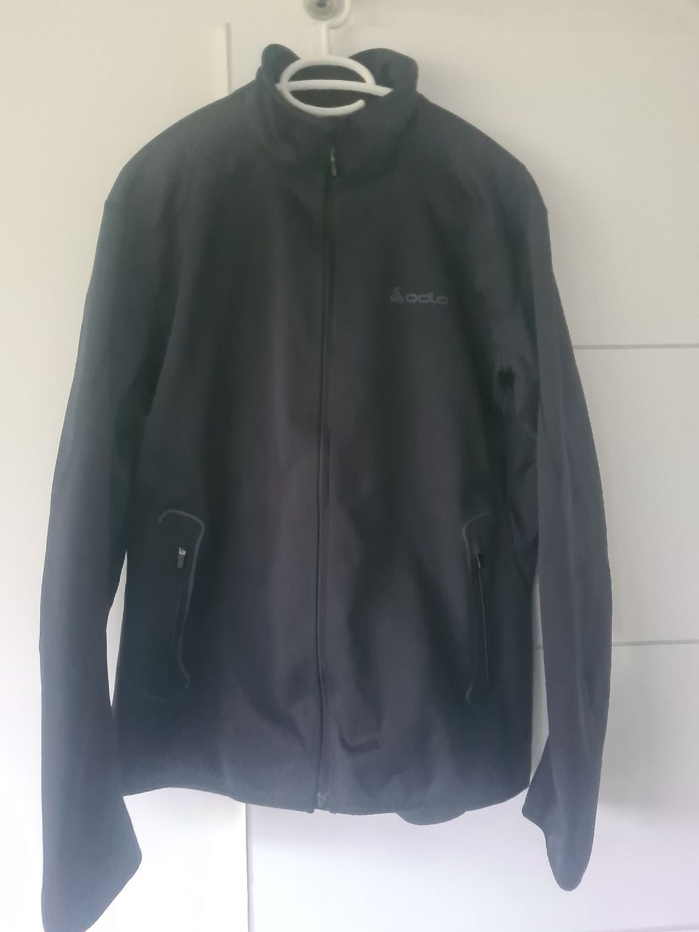 Odlo Jacken: Odlo Logic Windproof Jacke, Top Zustand, Grösse L – Gebraucht aus St. Gallen von charly92