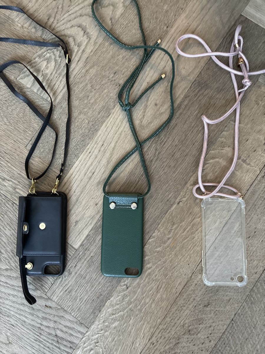Cover & Protezioni schermo: Set Handyhüllen Leder / neu! – Nuovo (secondo la descrizione) da Zürich venduto da Dsire