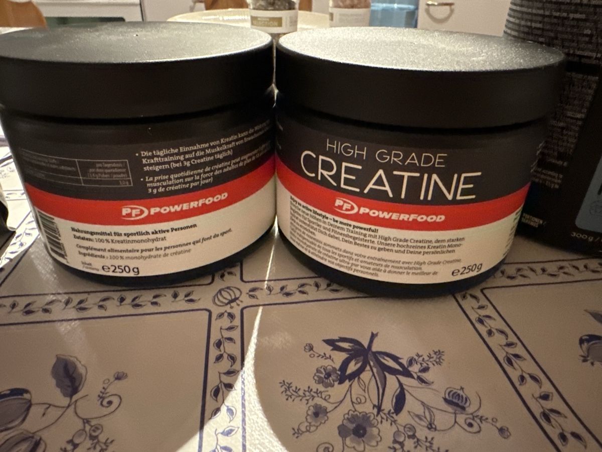 Lebensmittel & Spezialitäten: 2 Protein + 2 Creatine + 1 Pre workout Booster – Neu und originalverpackt aus Lotzwil von Jonnybgoode 2