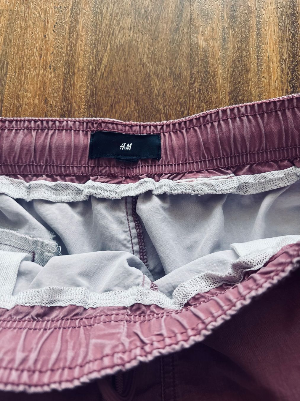 H&M Pantaloni: H&M Shorts Rosa Grösse M – Nuovo (secondo la descrizione) da Ennetbaden venduto da DanielCPH 2