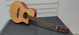 4/4 Klasisch gitarre Yamaha NTX1 mit tonabnehmer neuwertig