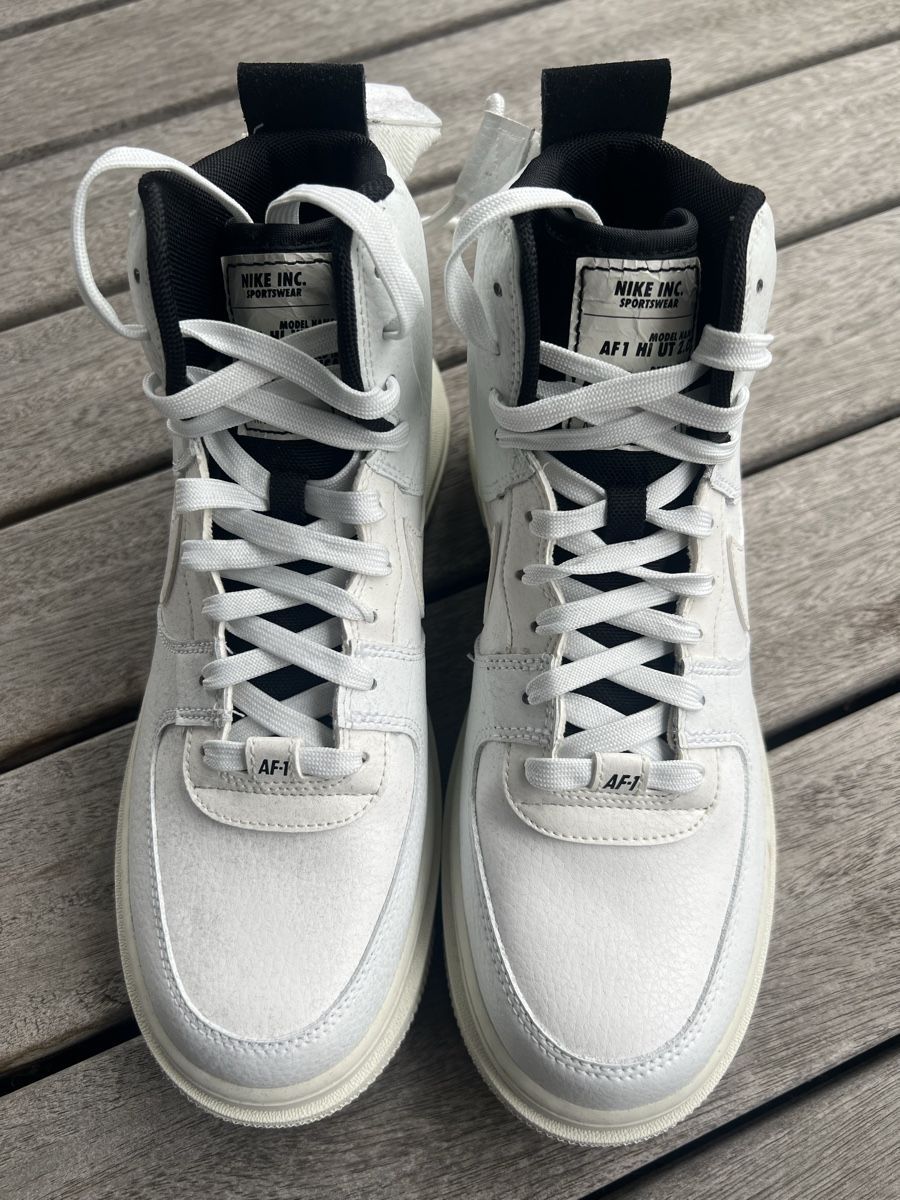 Nike Damenschuhe: Nike Air Force 1 High Utility 2.0 Gr. 41 – Neu und originalverpackt aus Zürich von Musiclover 2