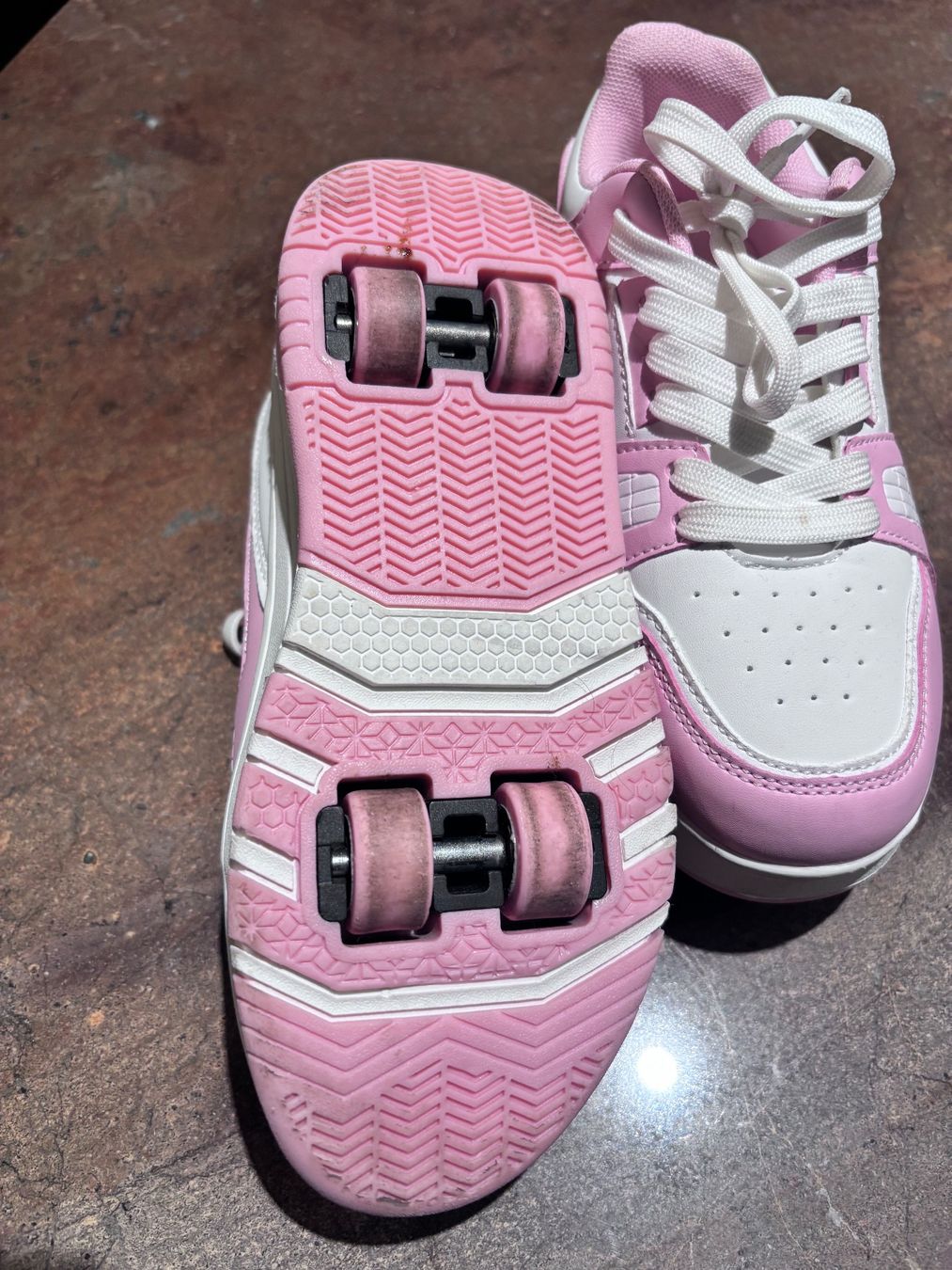 Pattini in linea & Pattini a rotelle: Rollschuhe/Sneakers, Grösse 35 – Usato da Zürich venduto da engebrunau 2