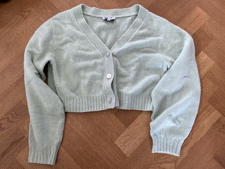 Pastellgrüner Crop Cardigan S Other Stories
