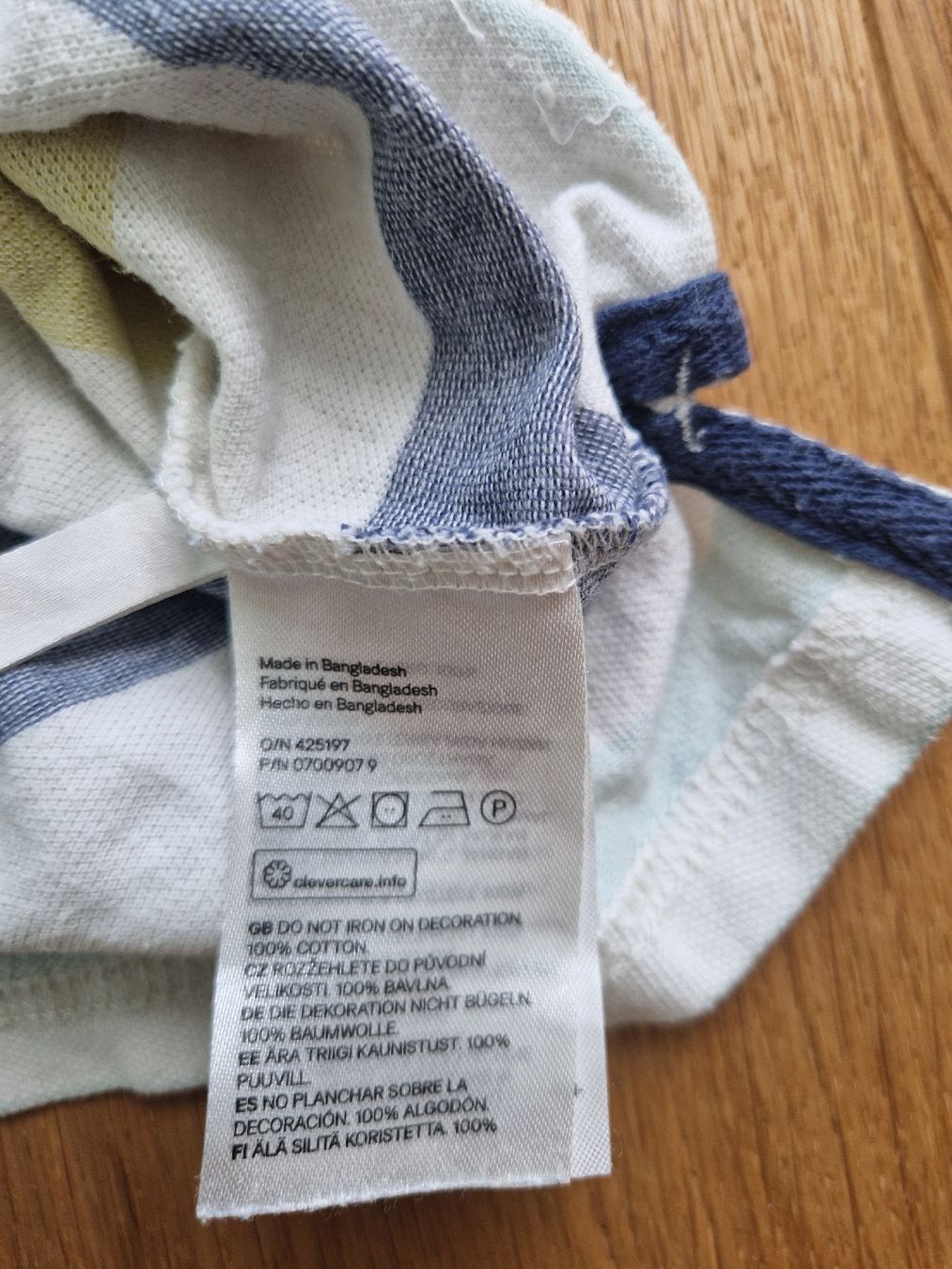 H&M Camicie, T-shirt & Polo: Poloshirt / T-Shirt 110/116 – Usato da Eschenbach SG venduto da SanFranciscoCalifornia 2
