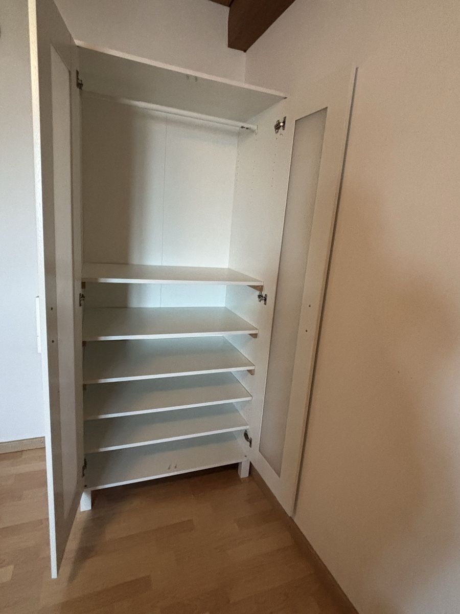 Armadi: Kleiderschrank – Usato da Schneisingen venduto da Kelita23 1
