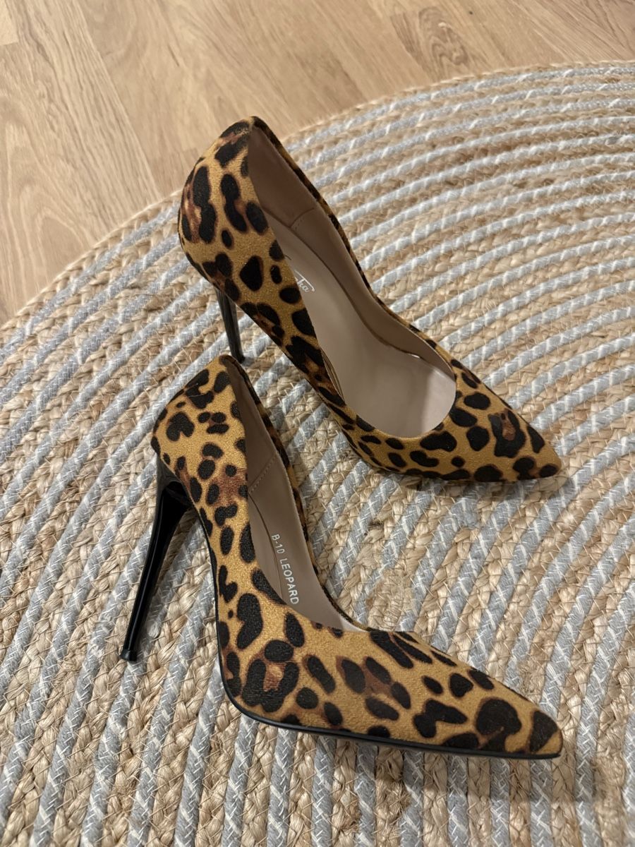 Scarpe da donna: Leopard Print High Heels - Size 39 – Nuovo (secondo la descrizione) da Zürich venduto da aar_9mtz