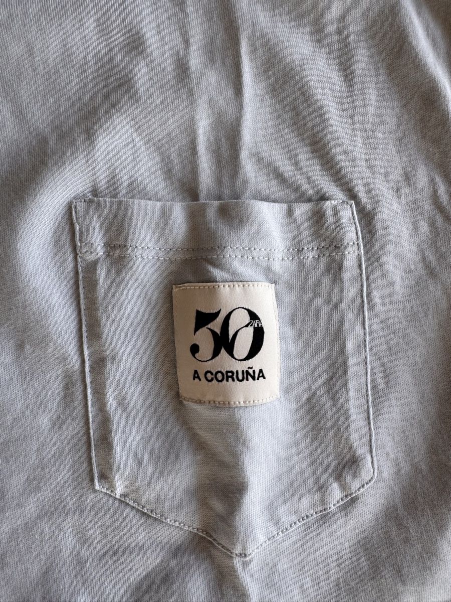 Zara T-shirt: Zara Jubiläums T-Shirt in Hellblau Gr.S – Nuovo (secondo la descrizione) da Altendorf venduto da PiaLang 2