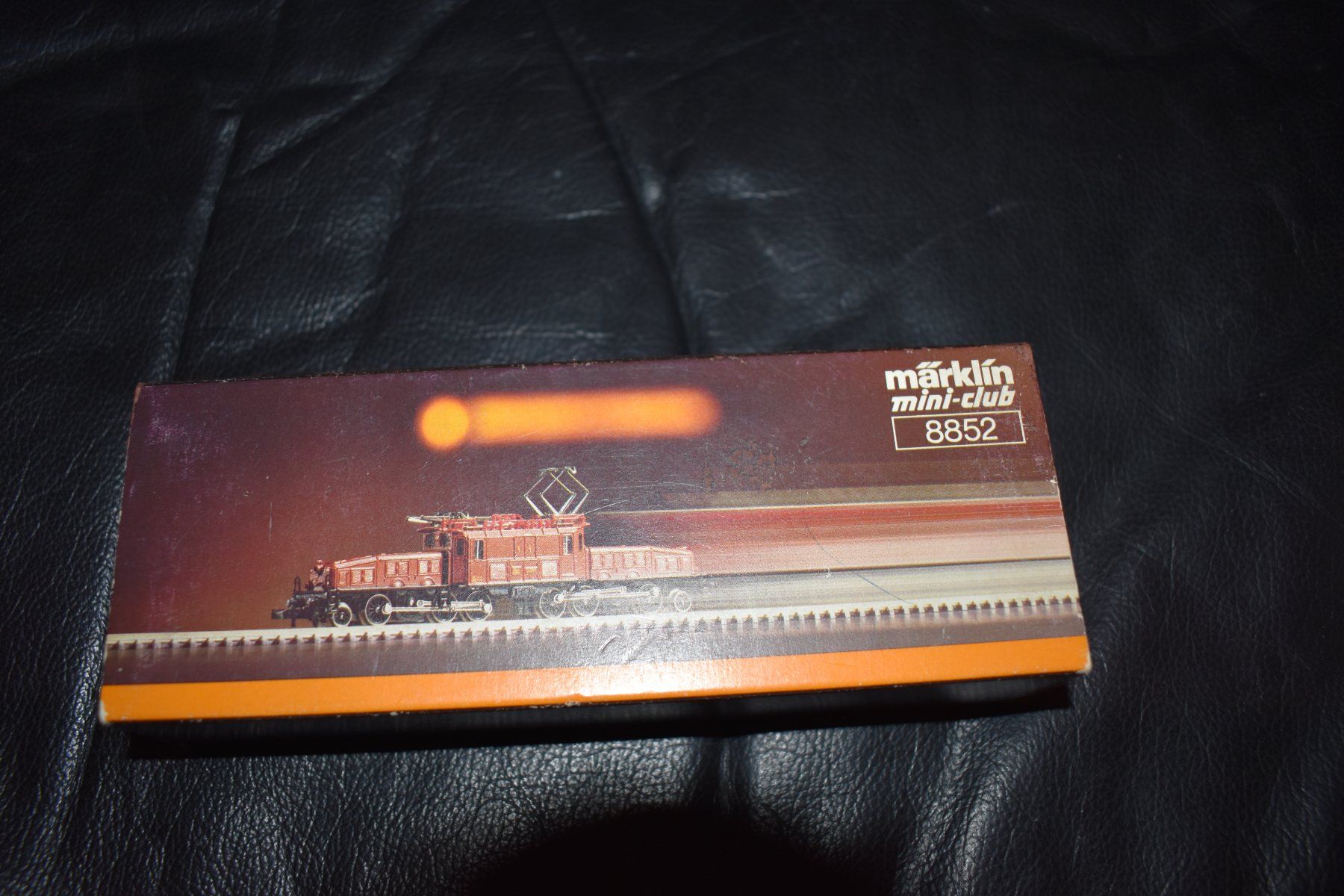 Märklin Modelleisenbahnen: Märklin Z 1 Boîte vide 8852 – Gebraucht aus Le Locle von skycomputer