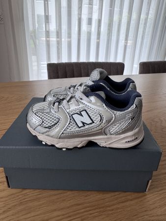 New Balance 530