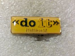 Ansteckpin 176: do it Pfäffikon