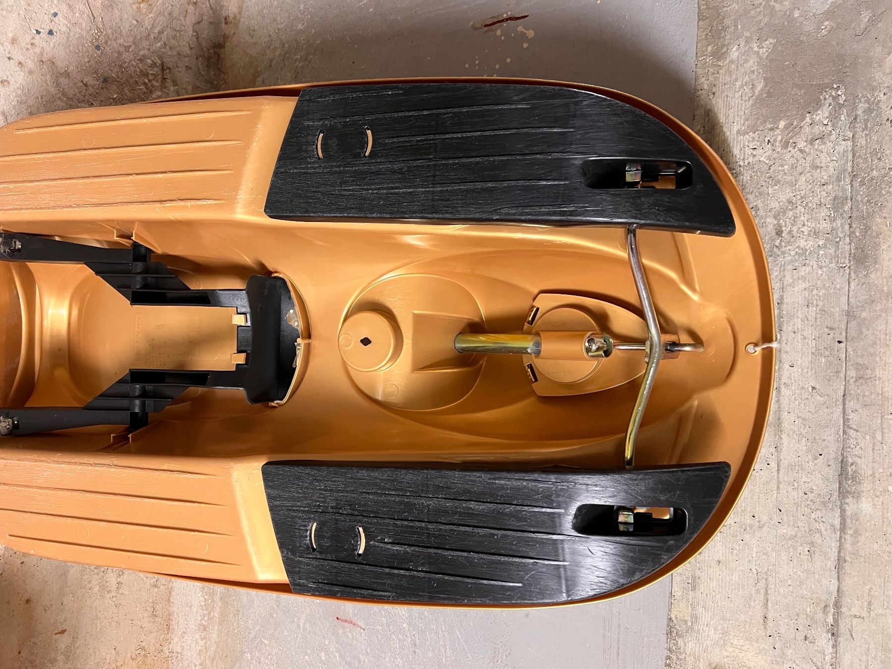 Luge: Bob - Schlitten gold – D'occasion à Wiesendangen par lau_qy7x 1
