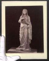 Fotografie Napoli, Statue der Eumachia i