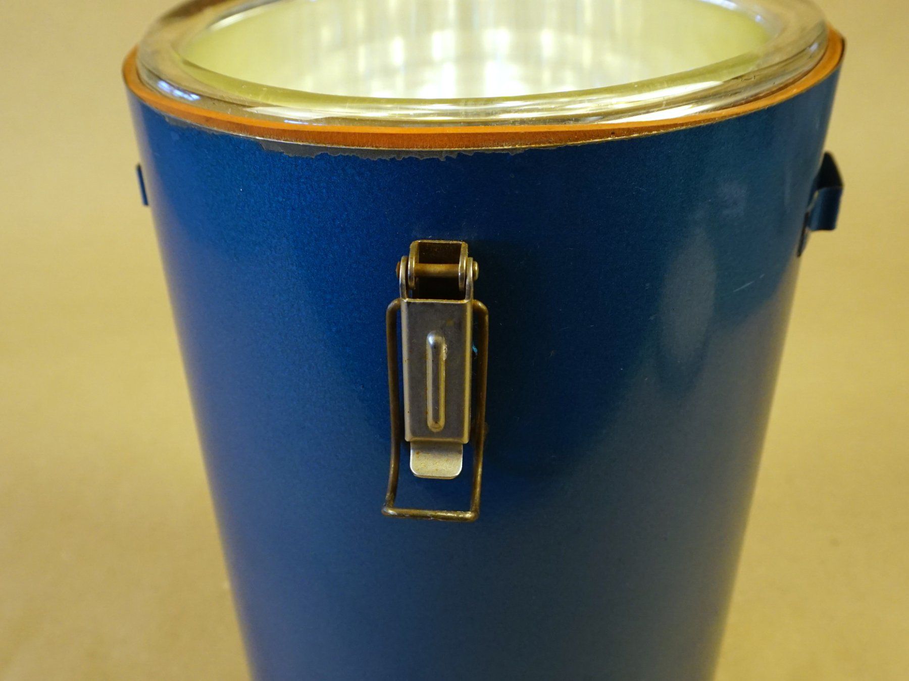Accessori da laboratorio: KGW Isotherm Dewar-Transportgefäss 2l – Usato da Pratteln venduto da Restwert_Pratteln 8