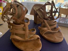 Stuart Weitzman Sandalen Leder Nude Grösse 39 guter Zustand