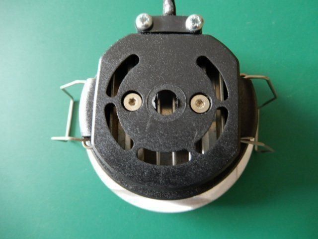 Philips Lampadari & plafoniere: LED Spot EH02-JG / BBG45025PN – Usato da Rapperswil SG venduto da Seppi77 1