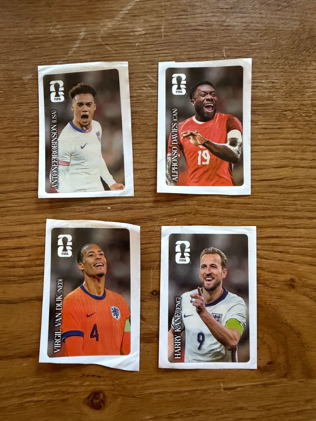 Panini Carte collezionabili: coca cola panini 2026 – Nuovo (secondo la descrizione) da Basel venduto da Toby1