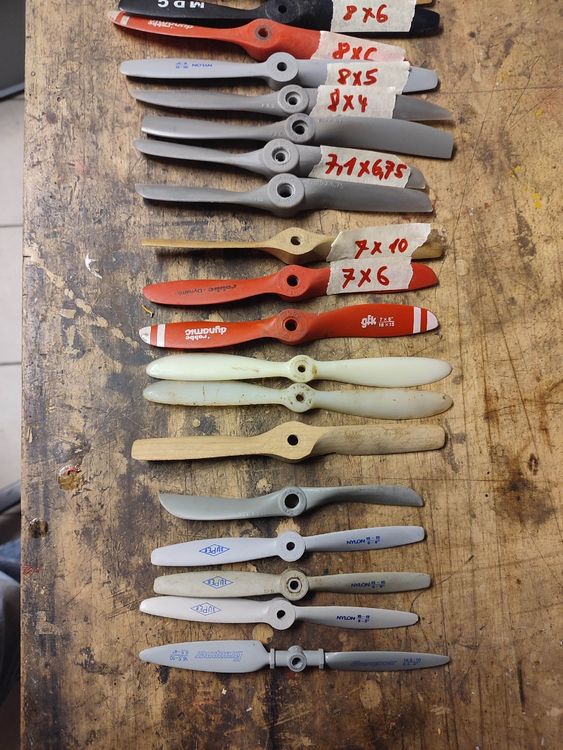 Propeller f. Modellflugzeug Verbrenner Elektro Graupner APC Kaufen