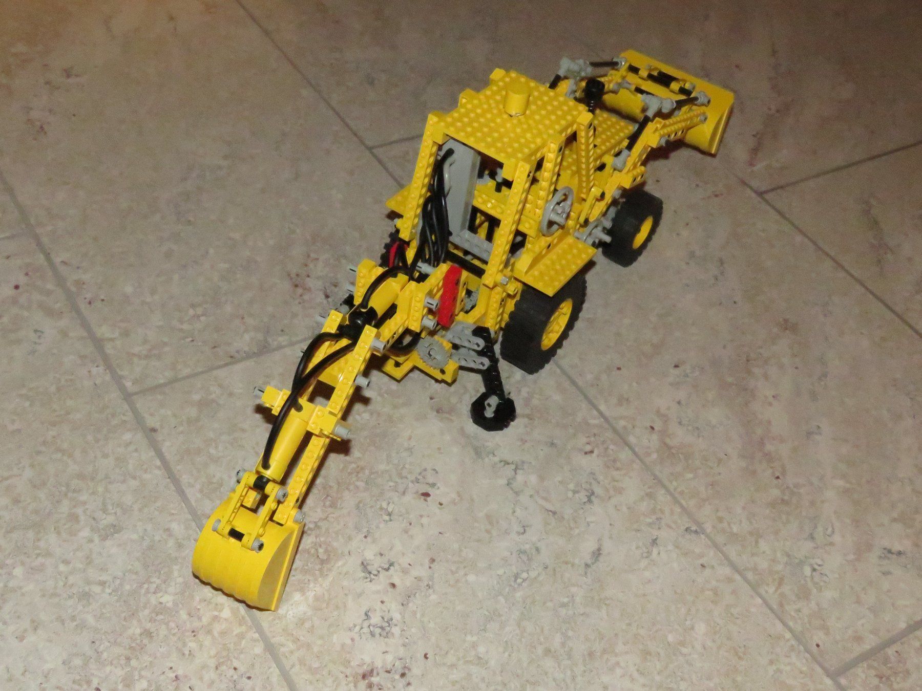 Technics Baukästen: LEGO Technic Pneumatik Bagger 8862 – Gebraucht aus Faulensee von Leniesen 1