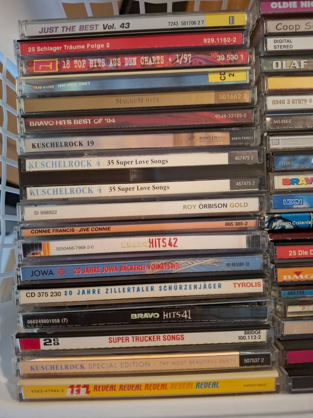 CD: Über 40 Stück CD, total gemischt – Usato da Zürich venduto da Loubol 1
