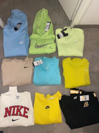 Nike Sweater/Hoodie/Pullover