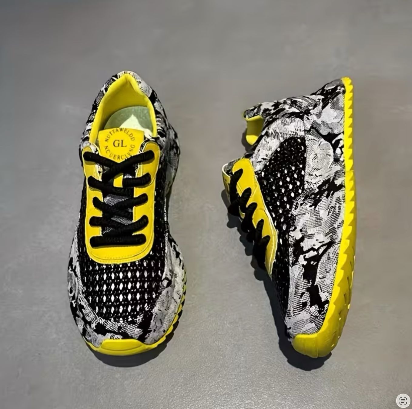 Scarpe da uomo: new sport shoes, 42 – Nuovo e nell'imballaggio originale da Altendorf venduto da Ro 2
