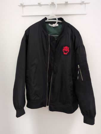 Universal Japan - Exkl. Koopa Bomber Jacke (M) ungetragen