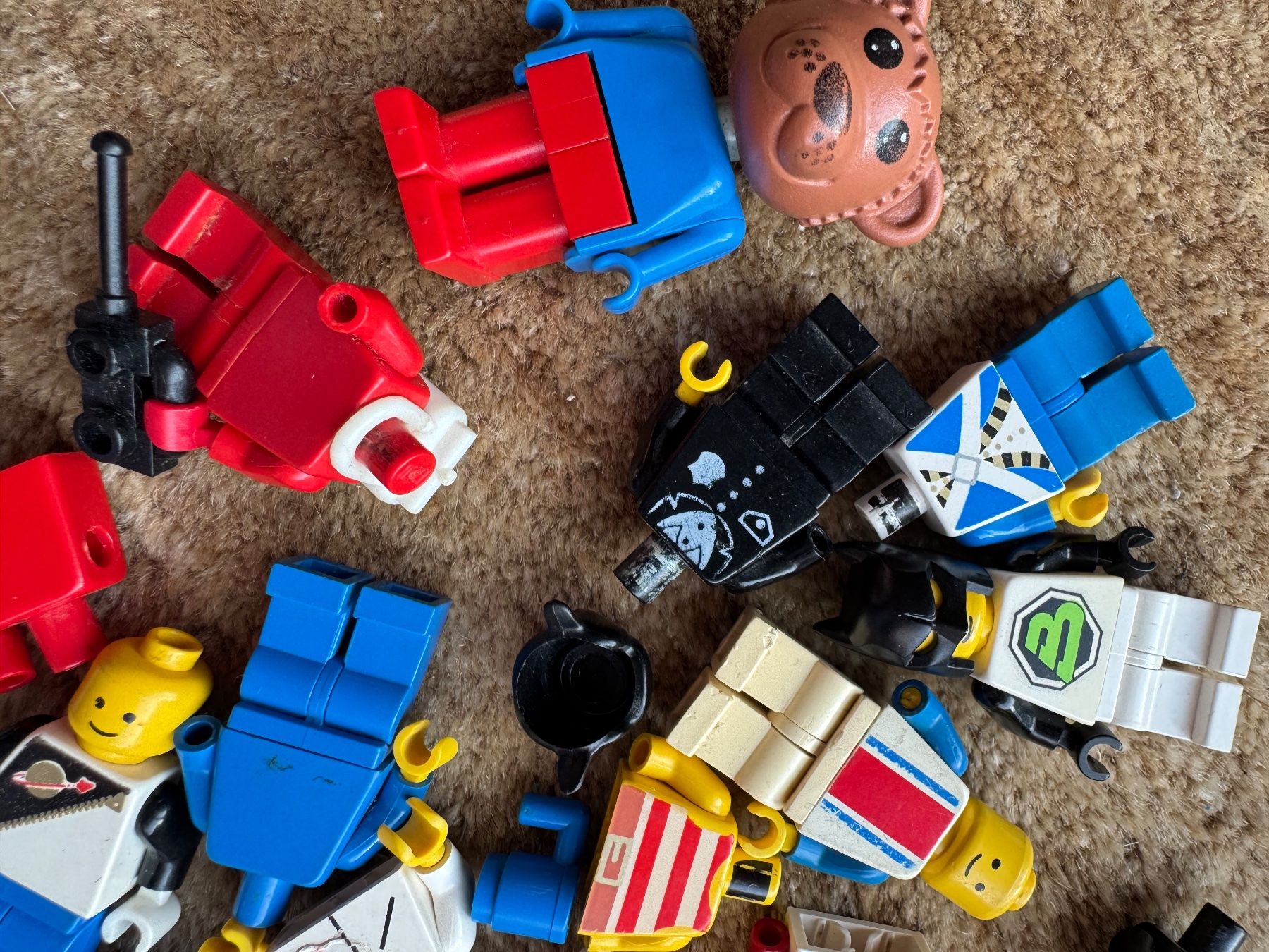 Lego Jouets: Lego Minifiguren Restposten – D'occasion à Aarau par Kilauea 1