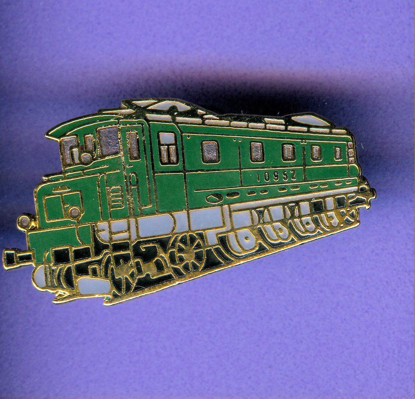 SBB/CFF/FFS Placchette & Badge: SBB  Ae 4/7 – Usato da Winterthur venduto da Sammleroase