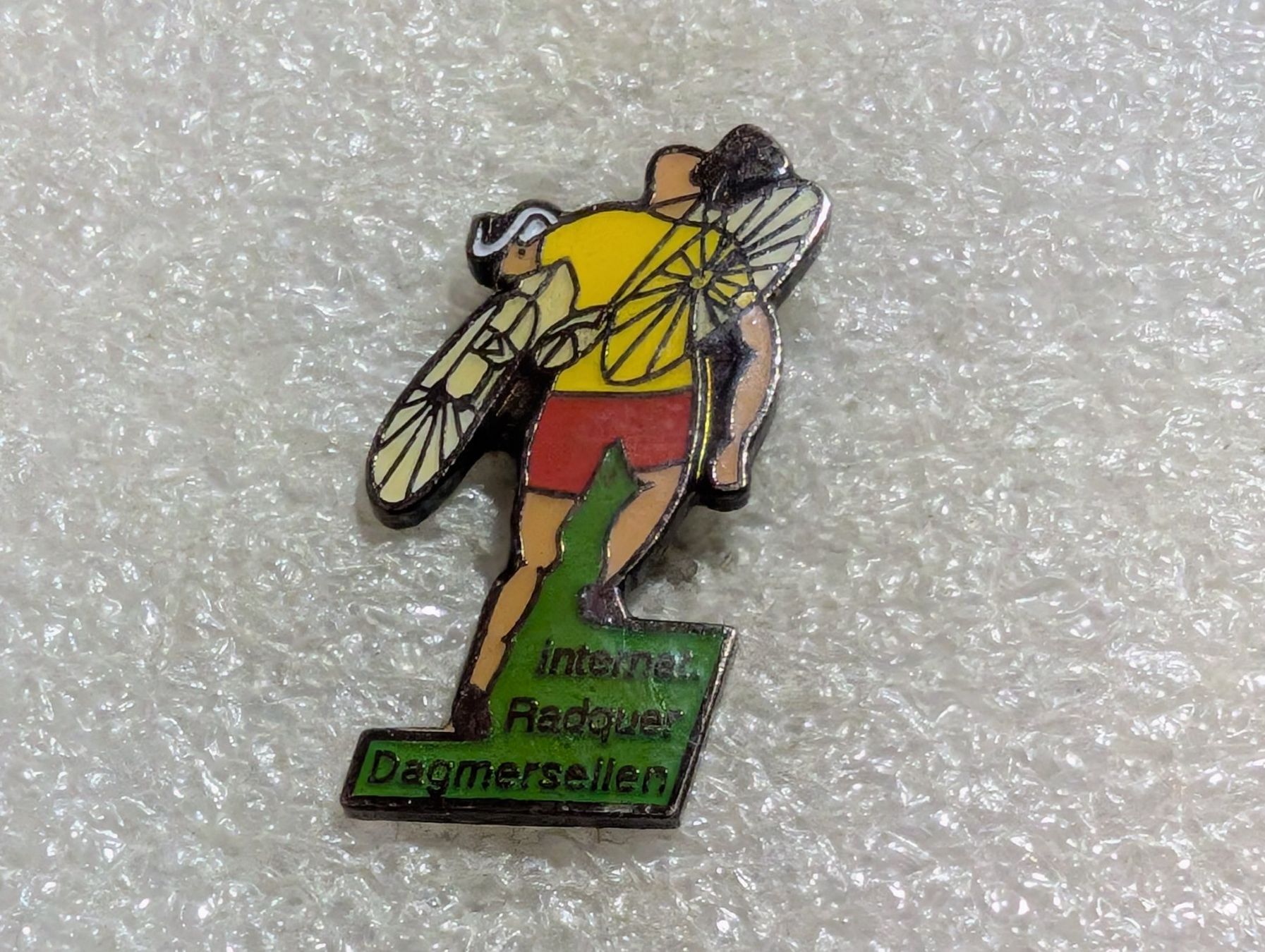Placchette & Badge: Ansteckpin 172: Radquer Dagmersellen – Usato da Oppligen venduto da Pin-Fall-Shop