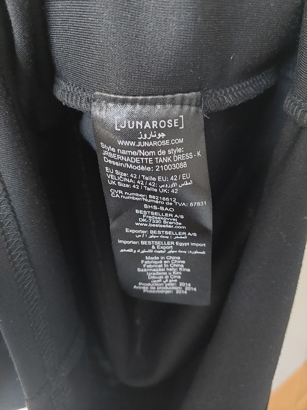 Vestiti: Schwarzes Kleid Grösse 42 – Usato da Flims Dorf venduto da Truemorish 2