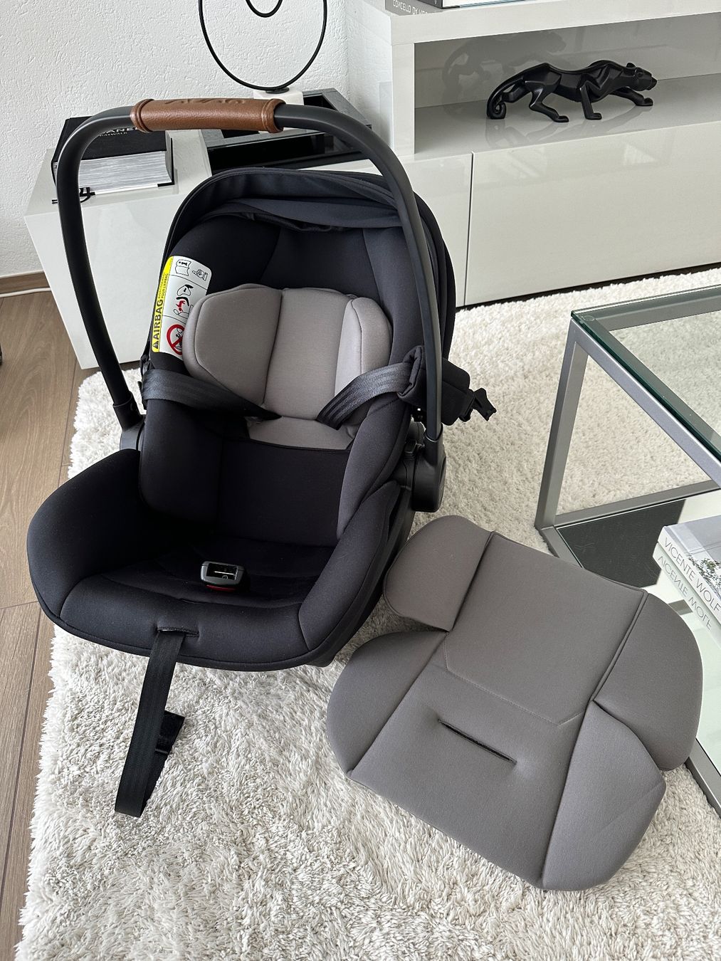 Nuna Auto-Kindersitze: Nuna ARRA Next Baby Autositz – Gebraucht aus Männedorf von air_p67m 2