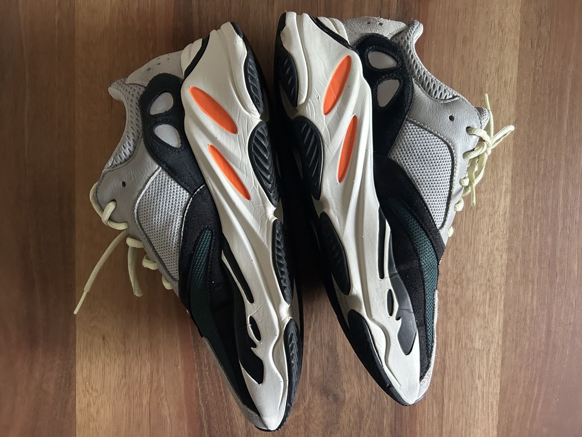 Adidas Scarpe da uomo: Adidas Yeezy Boost 700 – Usato da Basel venduto da Leonie_Leonie 1