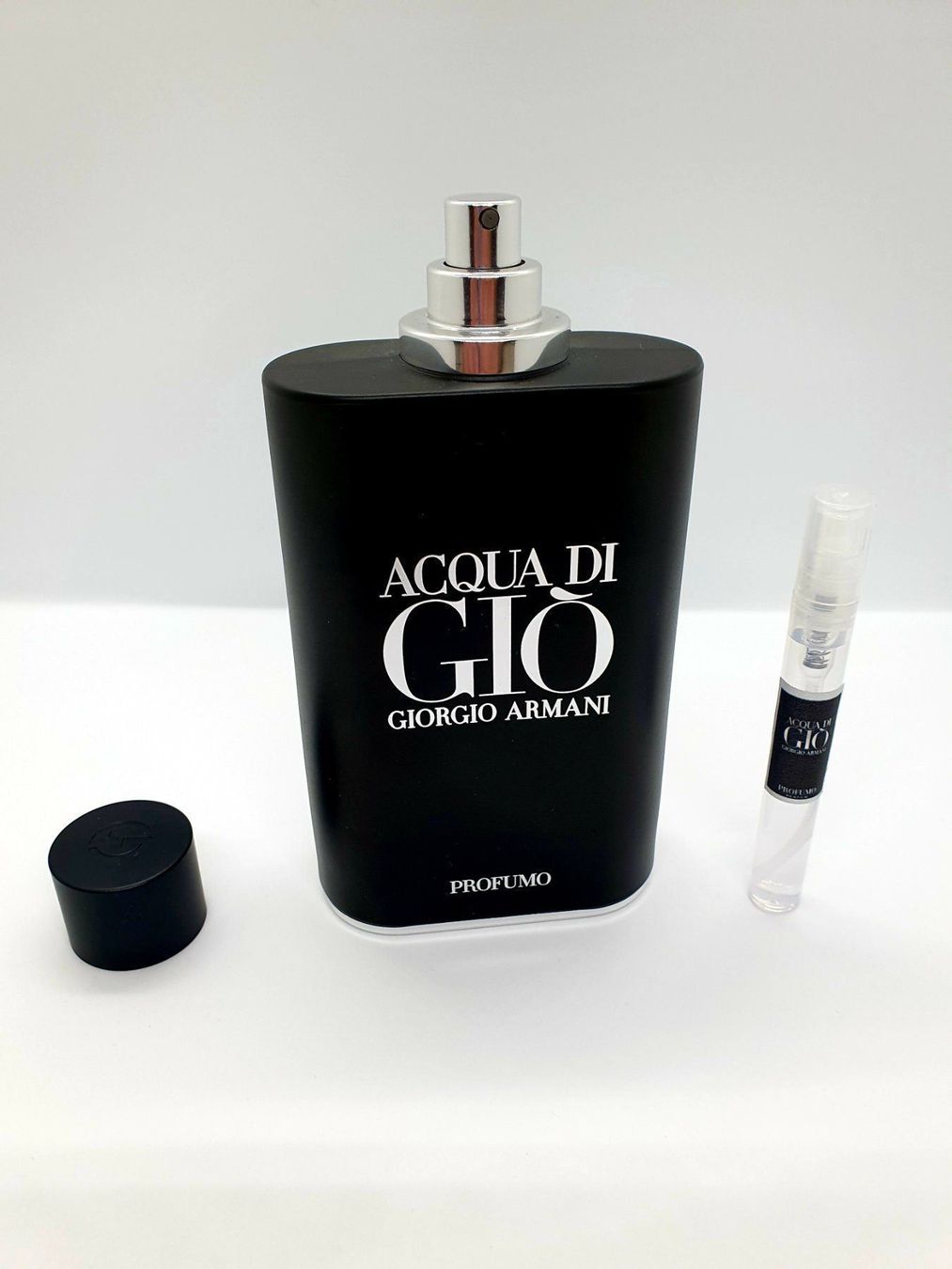 Armani Profumi & Eau de Toilette: 2 ml ACQUA DI GIO PROFUMO ABFÜLLUNG – Nuovo (secondo la descrizione) da St. Gallen venduto da CaliSunshine