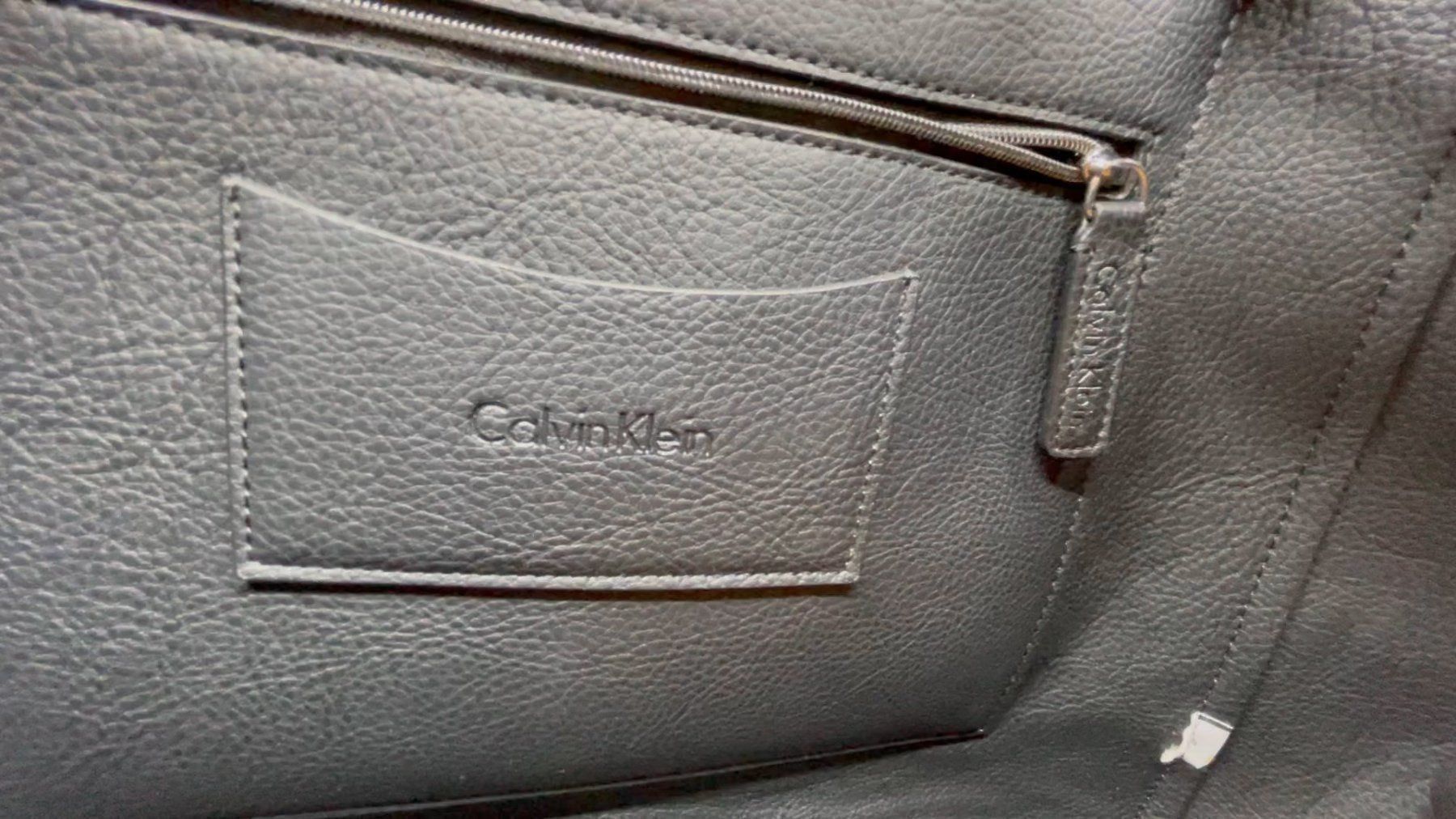 Calvin Klein Borse da donna: Exclusive Calvin Klein Handtasche – Nuovo (secondo la descrizione) da Langwiesen venduto da rtWebshop 7
