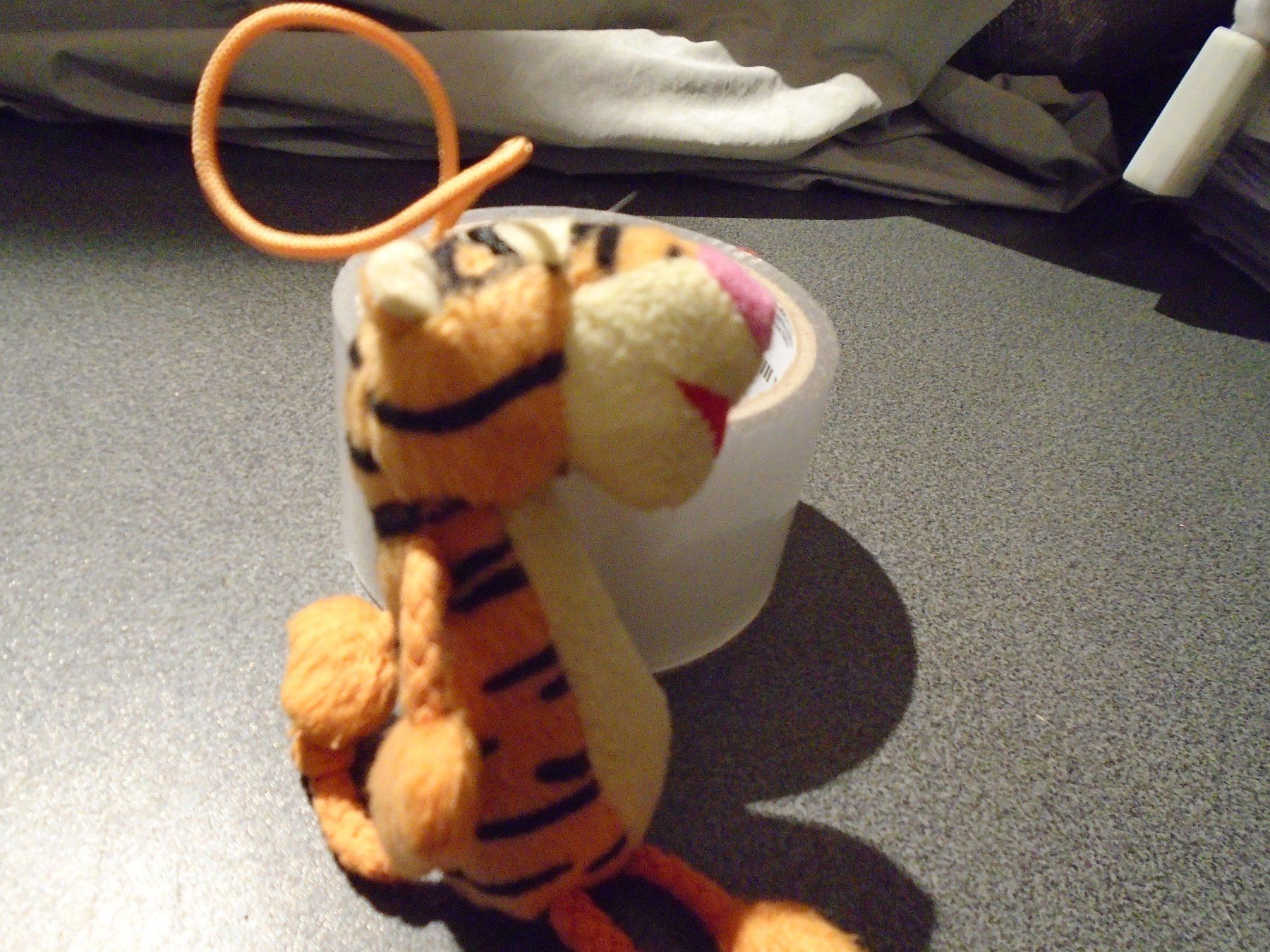 Mc Donald's Jouets: Tiger, Mc Donalds, Aufhänger – D'occasion à Zürich par Motzkuh 1