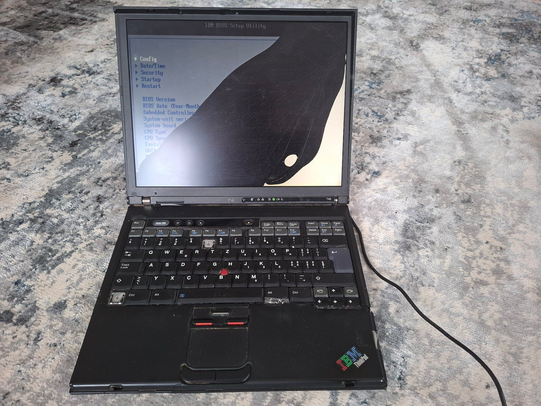 Lenovo Notebook: THinkPad T42 model: TYPE 2373 Defekt – Difettoso da MAGDEN venduto da GoldenEagle2020