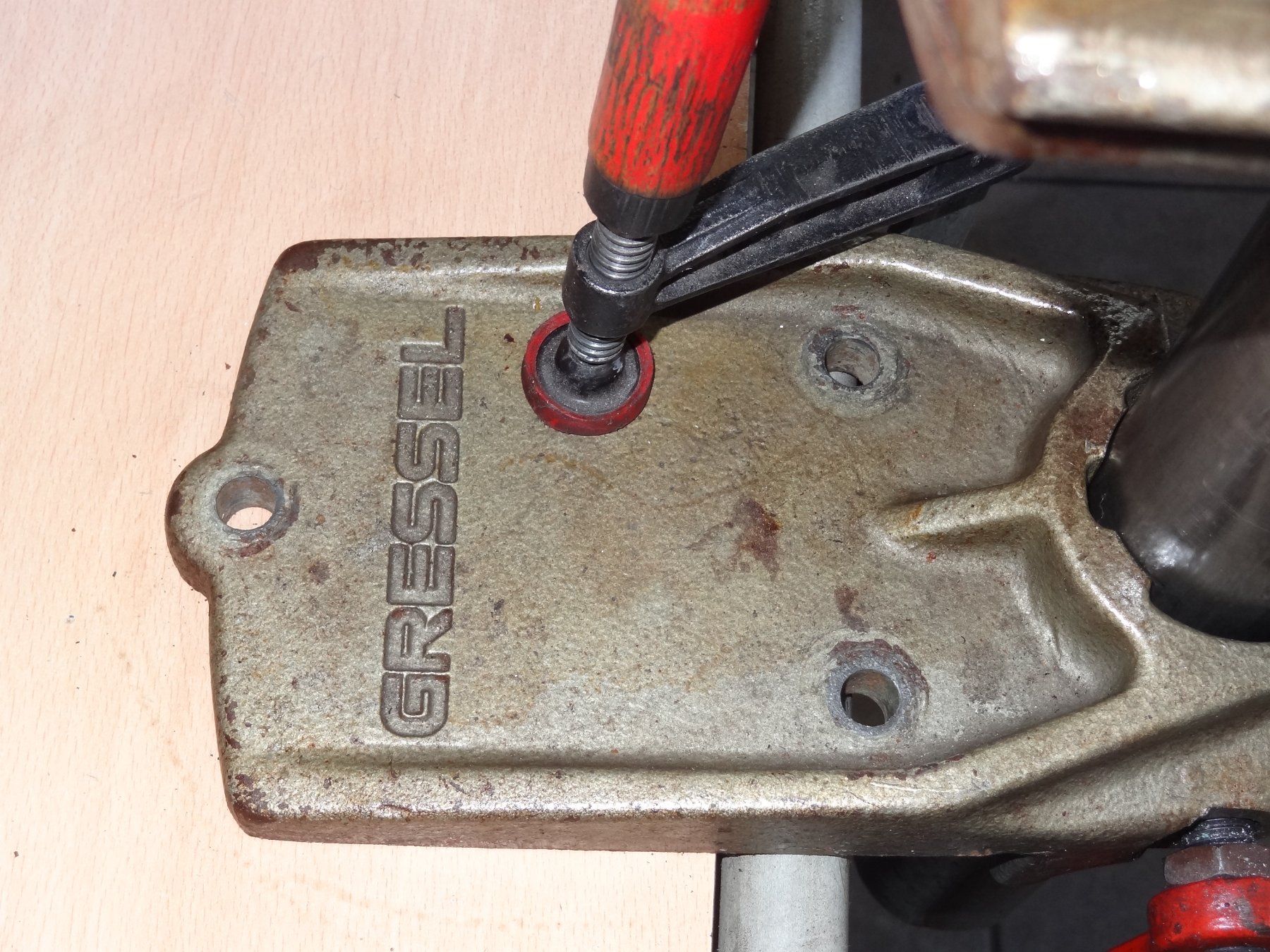 Gressel Alle Werkzeuge: GRESSEL Schraubstock 125 mm mit Lift – Gebraucht aus Gossau ZH von Sidecar7 2