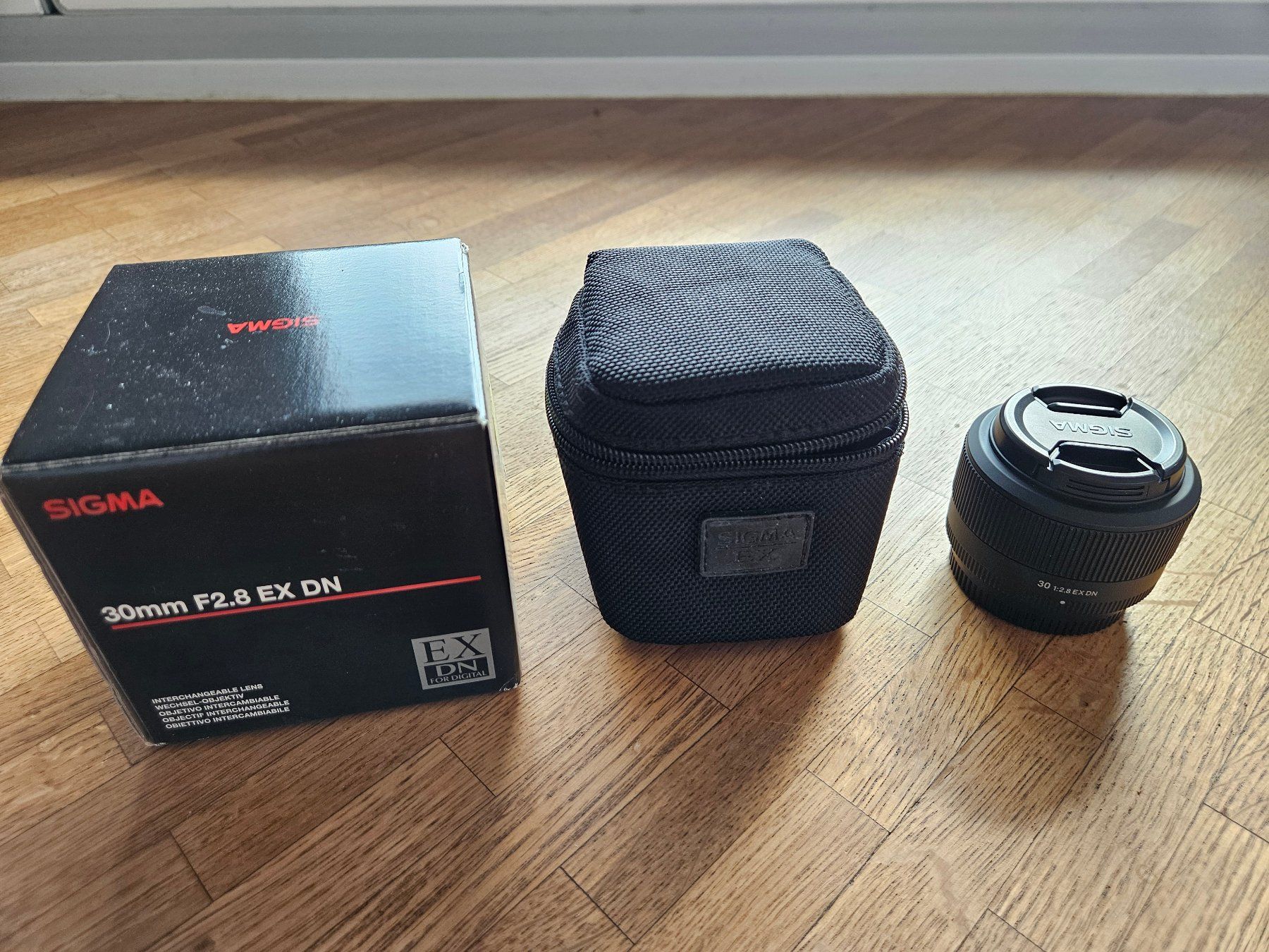 Sigma Obiettivi: Sigma 30mm f2.8 EX DN Objektiv – Usato da Oensingen venduto da CH-Techniker 1
