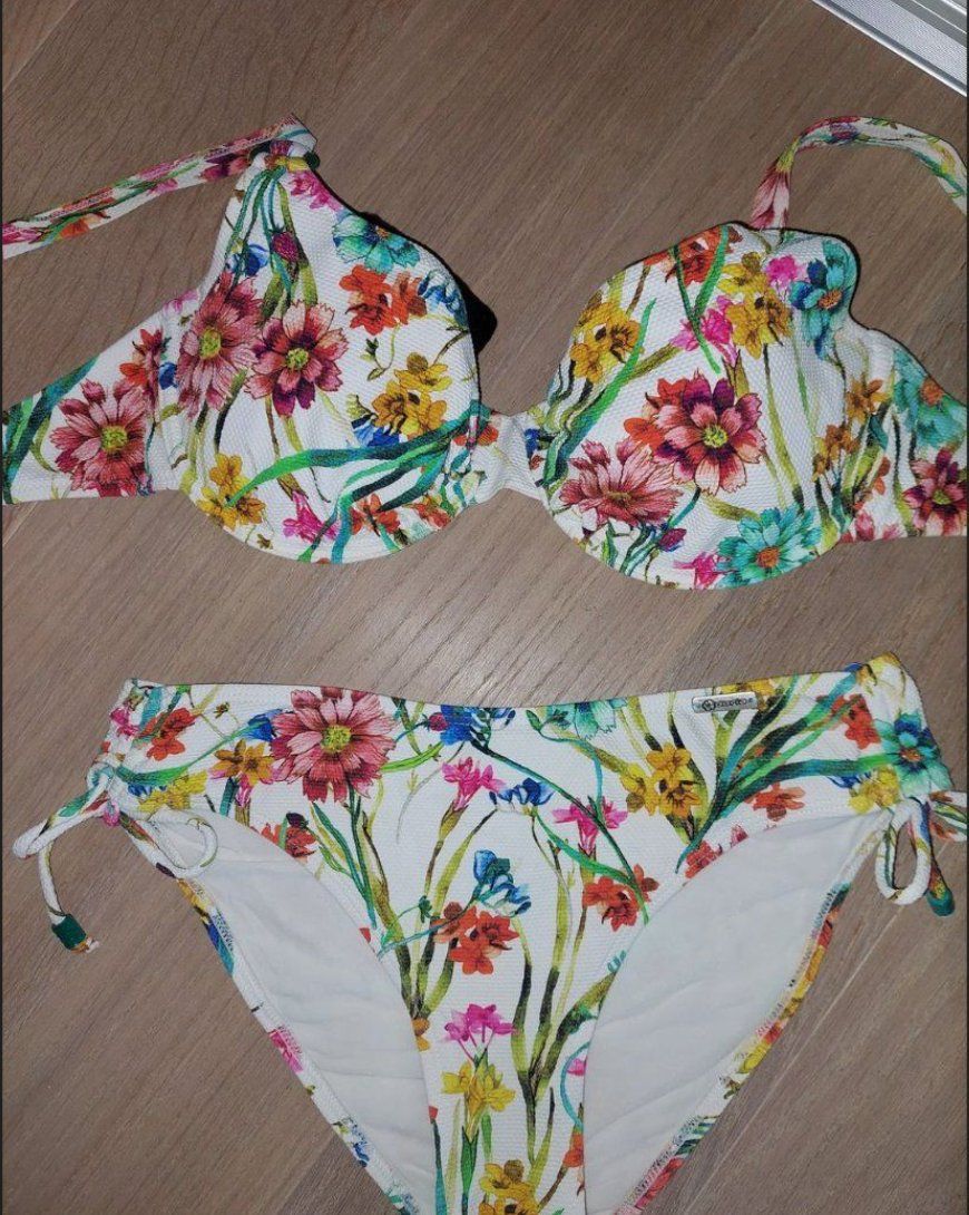 Maillots de bain & Bikinis: Bikini M – Neuf (Voir description) à Adliswil par Boncoinsuisse