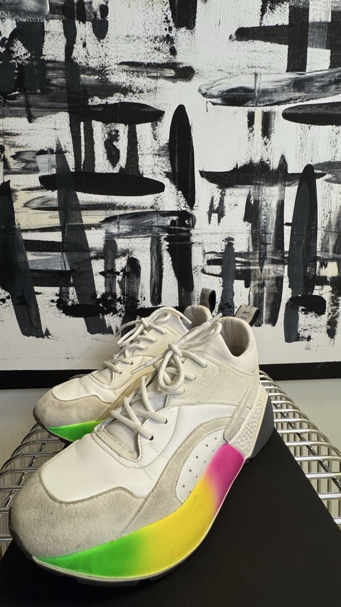 Stella McCartney Scarpe da donna: Trendige Stella McCartney Sneaker, Grösse 37 – Usato da Zürich venduto da dieleo 1