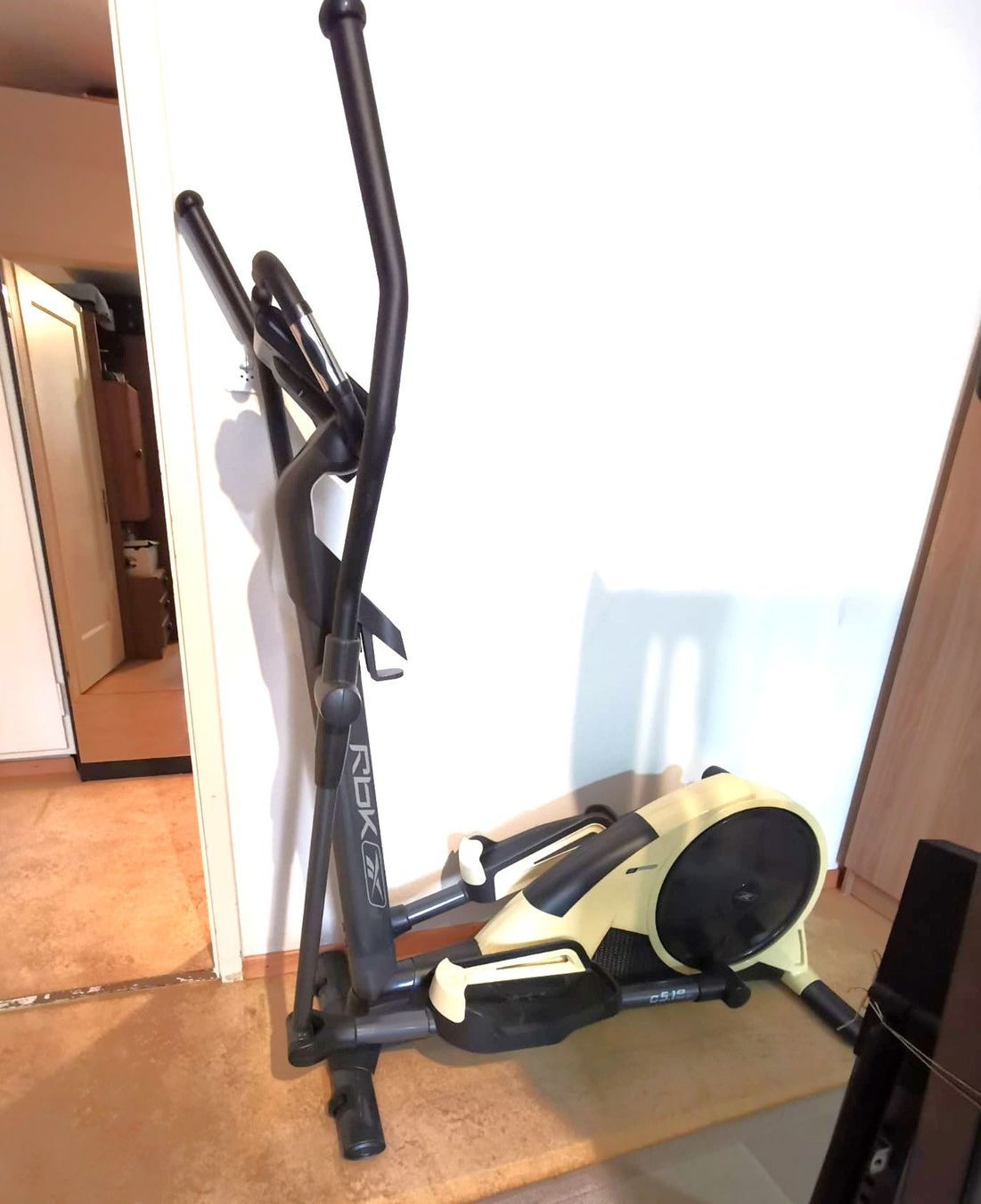 Reebok Vélos d'appartement: Reebok Crosstrainer – D'occasion à Dietikon par Pedja70