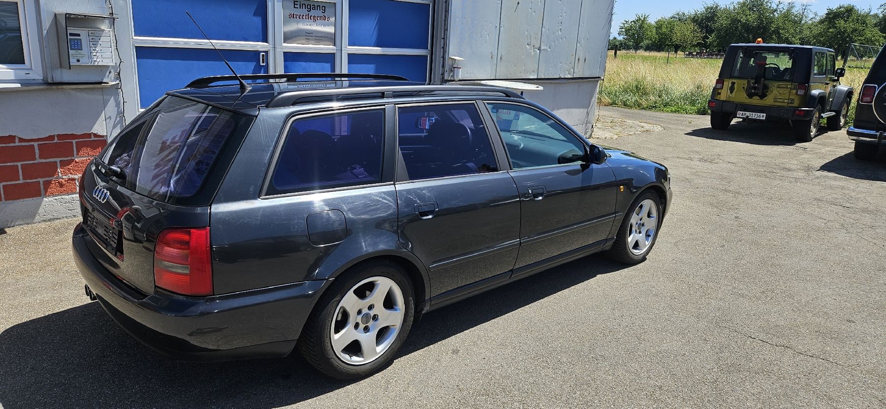Audi Automobili: Audi A4 b5 Avant quattro – Usato da Amriswil venduto da Astralino22 3