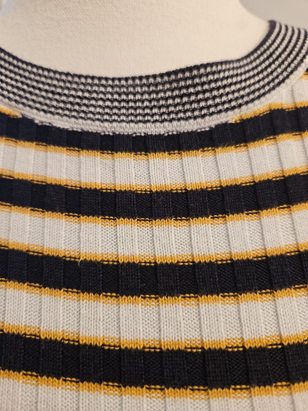 S.Oliver Pullover & Sweatshirts: S.Oliver Pullover, gestreift, Grösse M, Top Zustand! – Gebraucht aus Steckborn von suz_v2v6 4