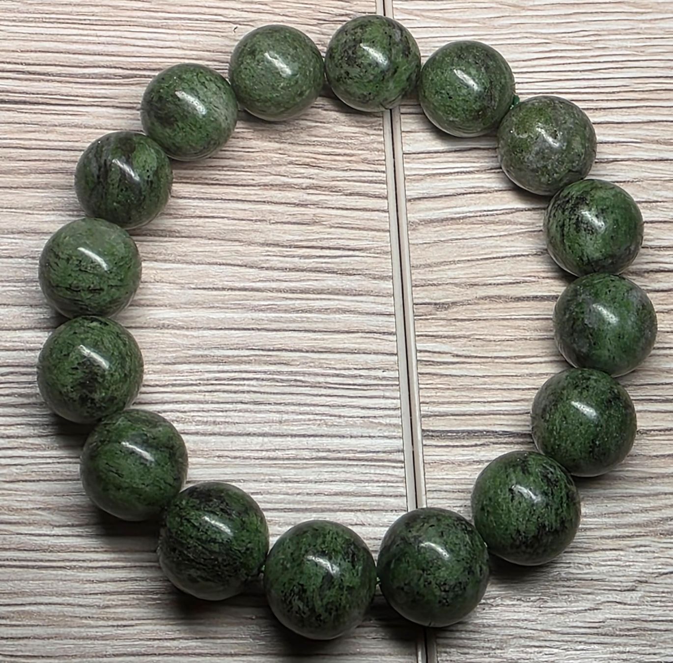 Mineralien & Heilsteine: Diopsid Armband 💚✨ – Neu und originalverpackt aus Matzingen von Shay_Crystalz