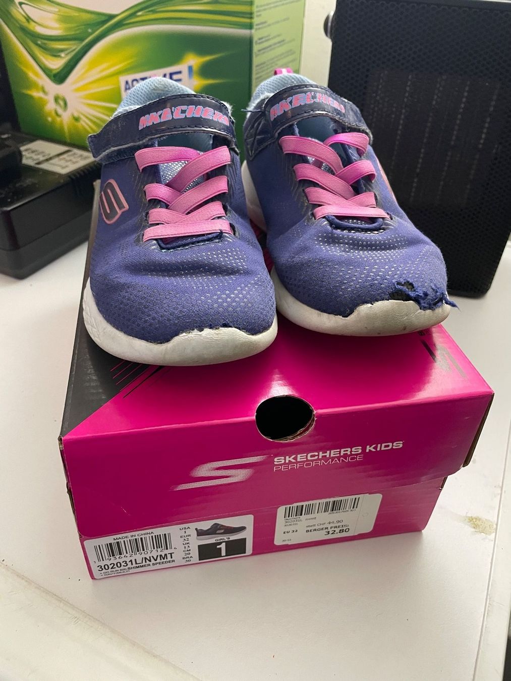 Skechers Schuhe für Mädchen: Skechers Turnschuhe Gr. 32 – Gebraucht aus Uetendorf von Revotool