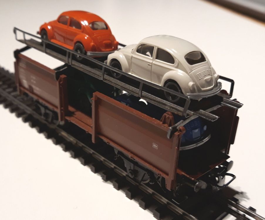Märklin Güterwagen Autotransportwagen beladen HO 4613 (Gebraucht) in