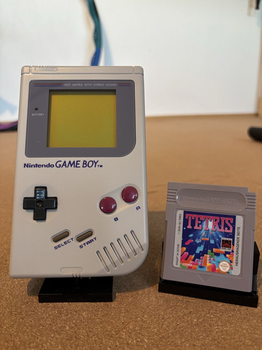 Nintendo Console: Original Nintendo Gameboy DMG01 + TETRIS – Usato da Huttwil venduto da warpBOY